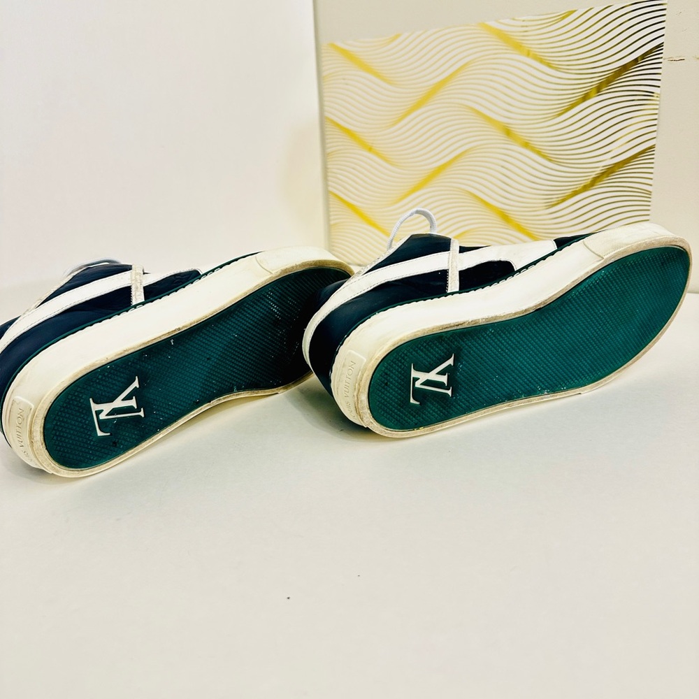 Louis Vuitton Black and White Shoe Insole - Picture 4 of 14